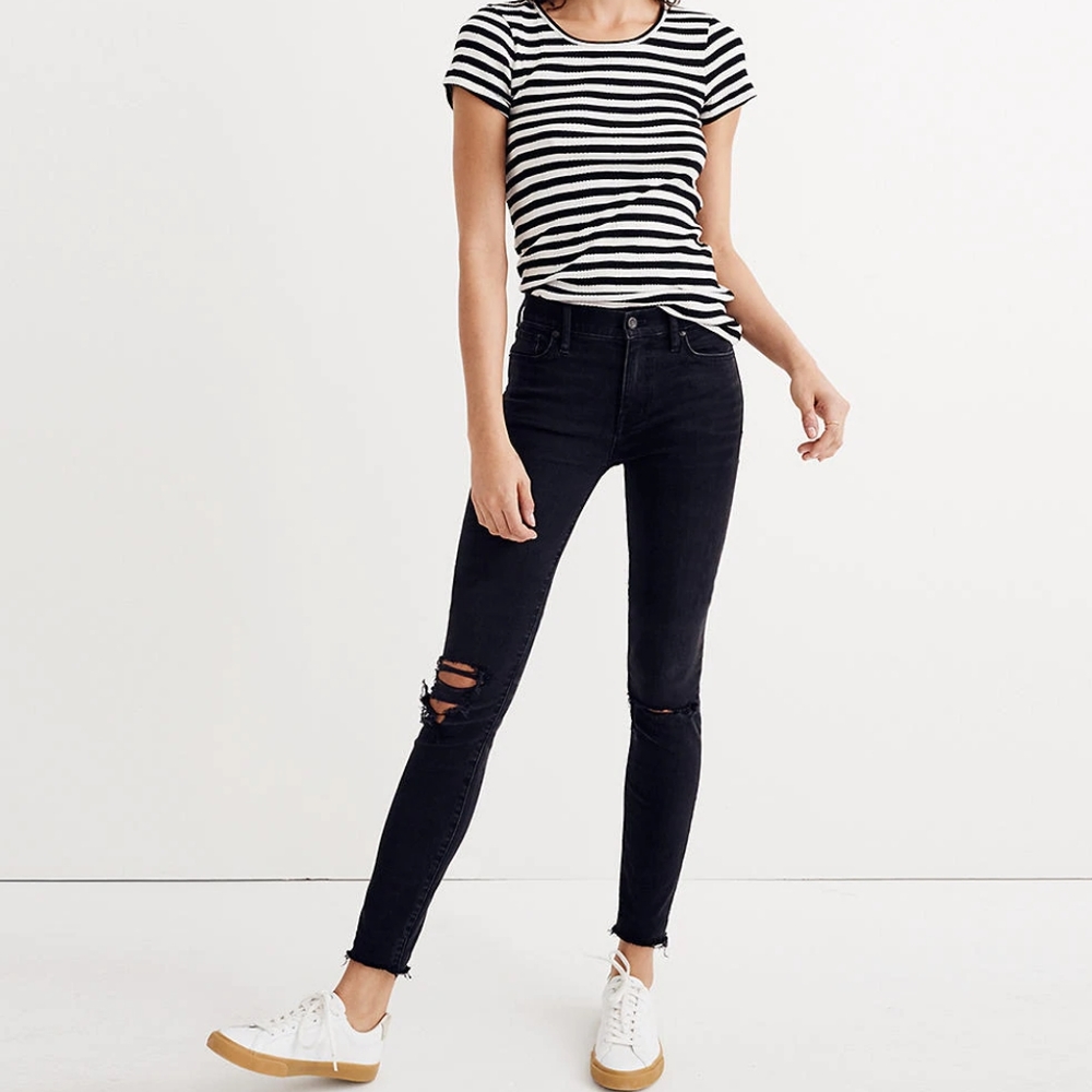 Madewell Black High Riser Skinny Skinny Raw Hem 25